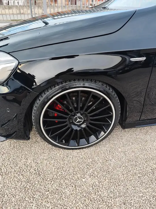 Mercedes-Benz A 180 2017 photo 4