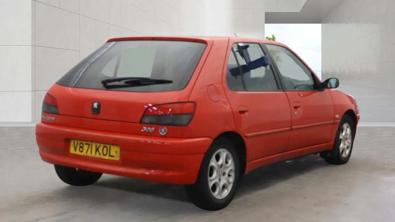 Peugeot 306 1999 photo 2