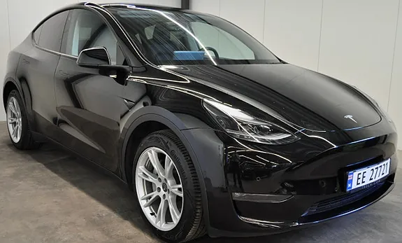 Tesla Model Y 2022 photo 2