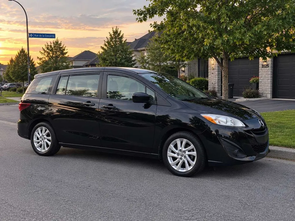 Mazda 5 2015 photo 2