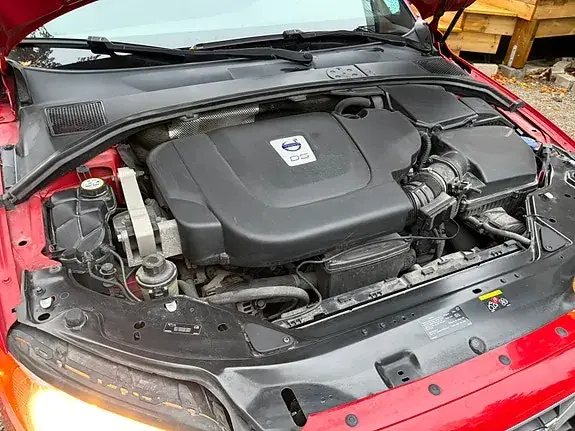 Volvo V70 2010 photo 5