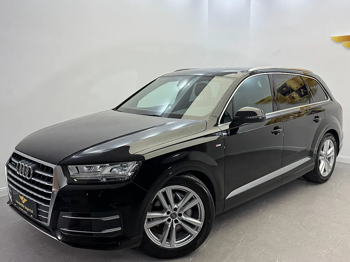 Audi Q7 2016 photo 2