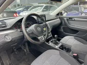 Volkswagen Passat 2014 photo 3