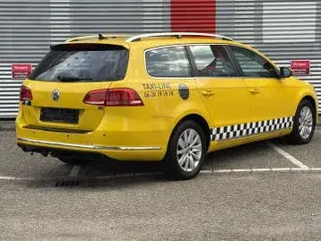 Volkswagen Passat 2014 photo 2
