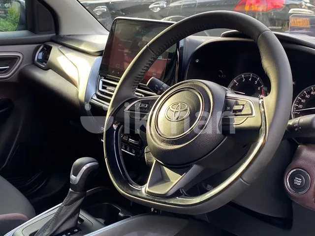 Toyota Urban Cruiser 2026 photo 4