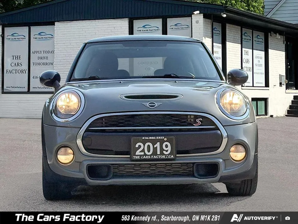 Mini Cooper S 2019 photo 3