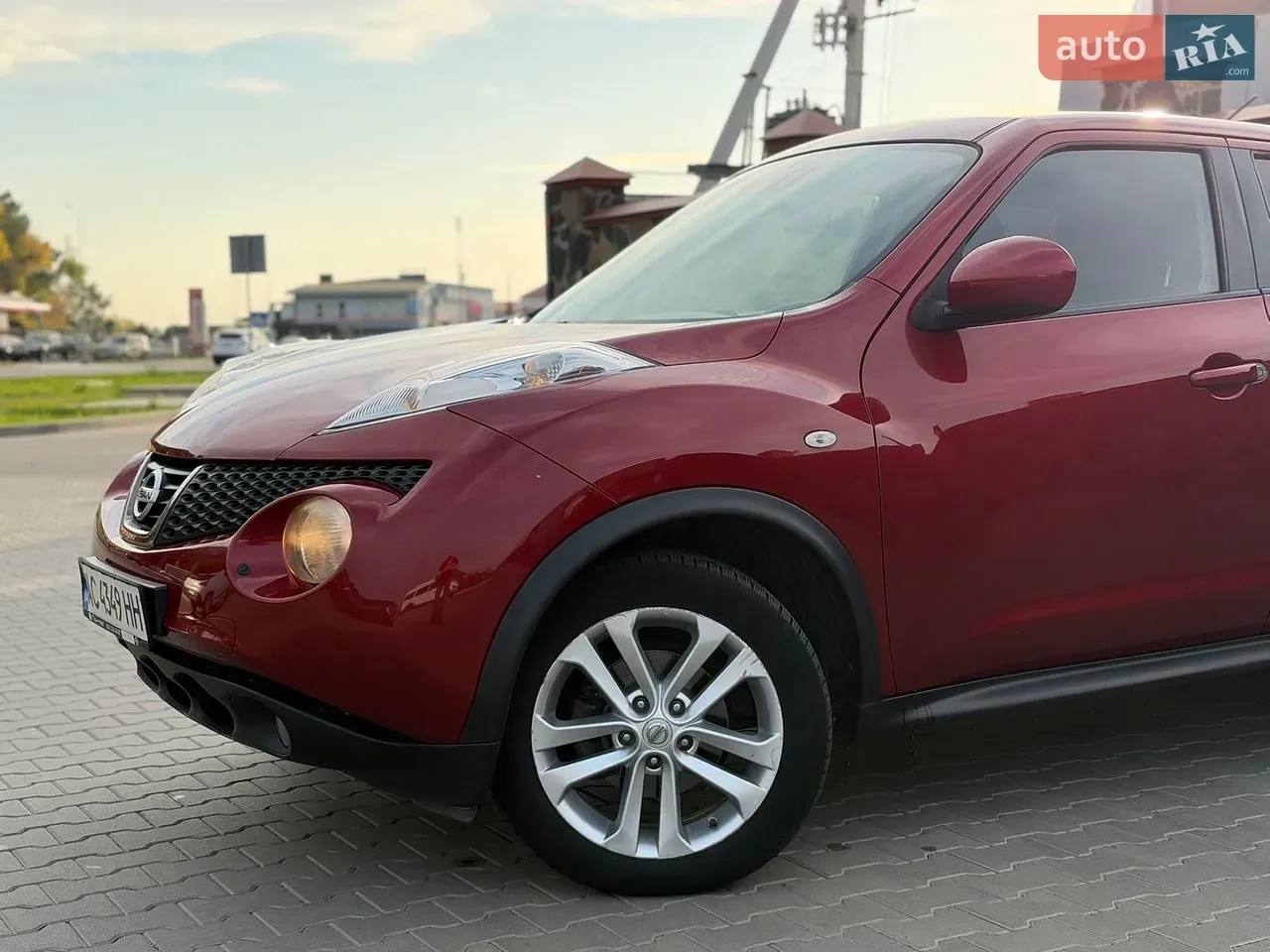 Nissan Juke 2012 photo 4