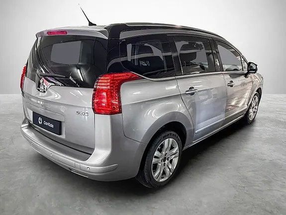 Peugeot 5008 2015 photo 5