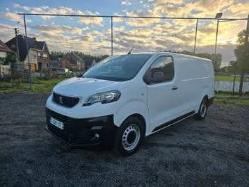 Peugeot Expert Combi 2020 photo 2