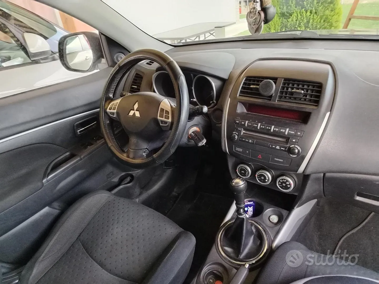 Mitsubishi Asx 2012 photo 5
