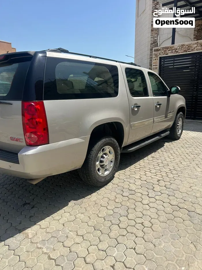 GMC Yukon 2009 photo 4