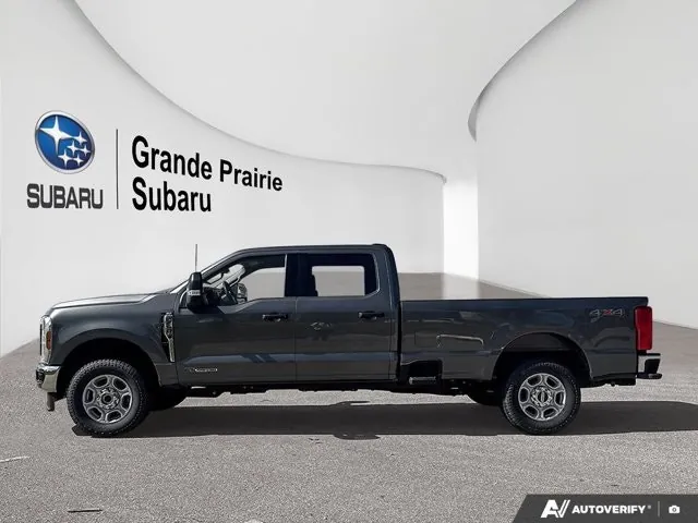 Ford Super Duty F-250 2026 photo 2