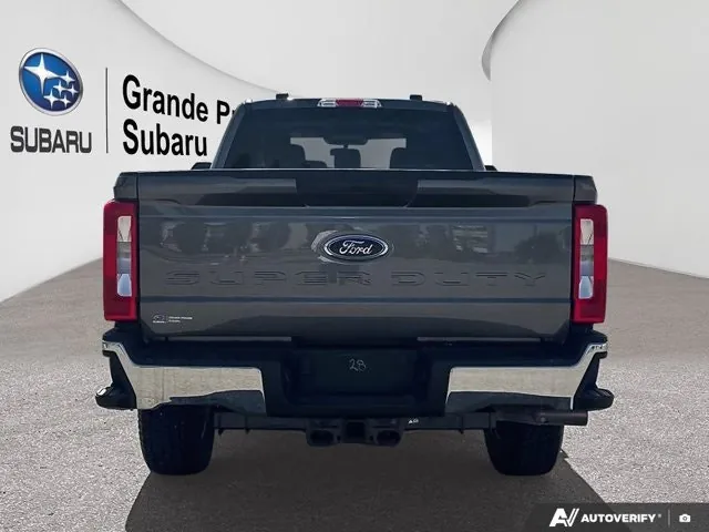 Ford Super Duty F-250 2026 photo 4
