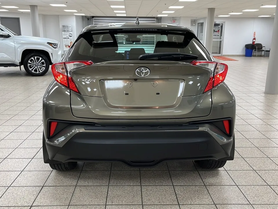 Toyota C-Hr 2021 photo 5