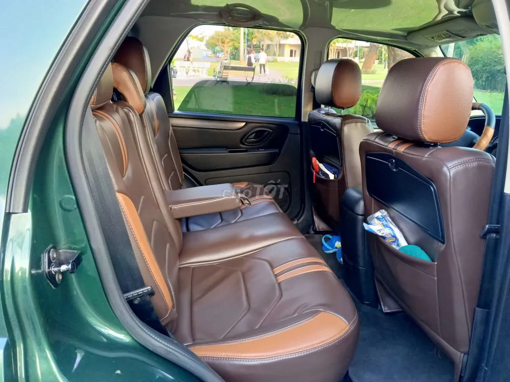 Ford Escape 2011 photo 5