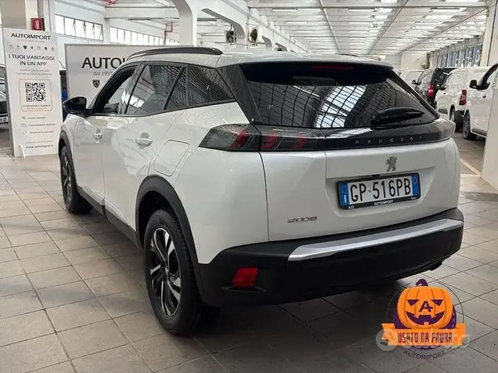 Peugeot 2008 2023 photo 4