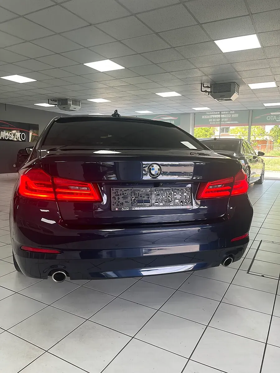 BMW 5 Series 2020 photo 2