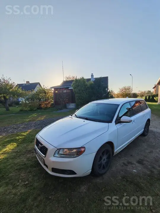 Volvo V70