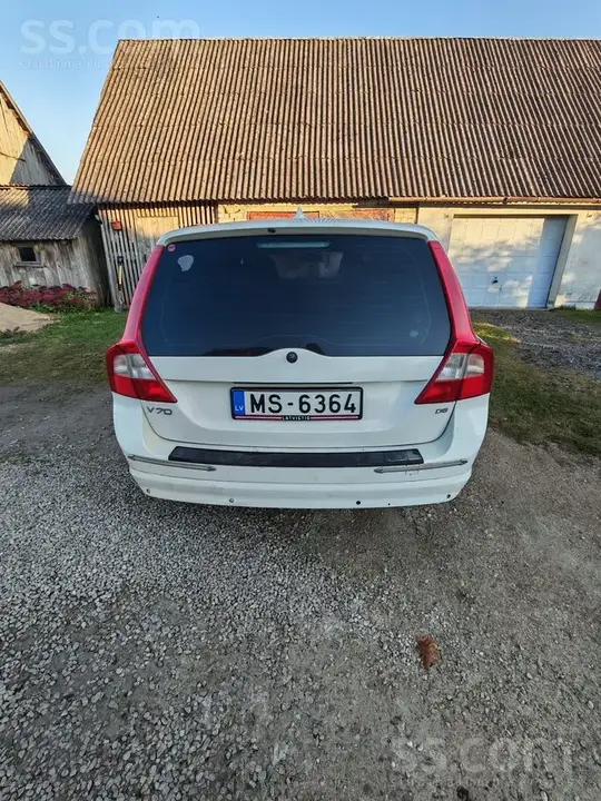 Volvo V70 2008 photo 3