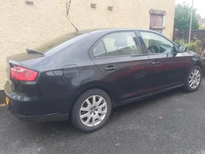 Seat Toledo 2014 photo 5