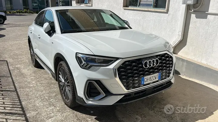 Audi Q3 2022 photo 5