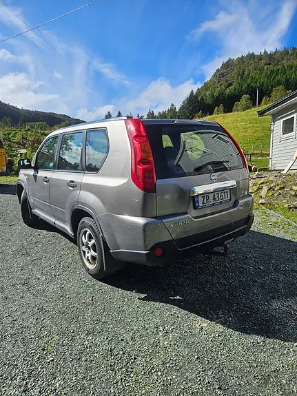 Nissan X-Trail 2009 photo 3