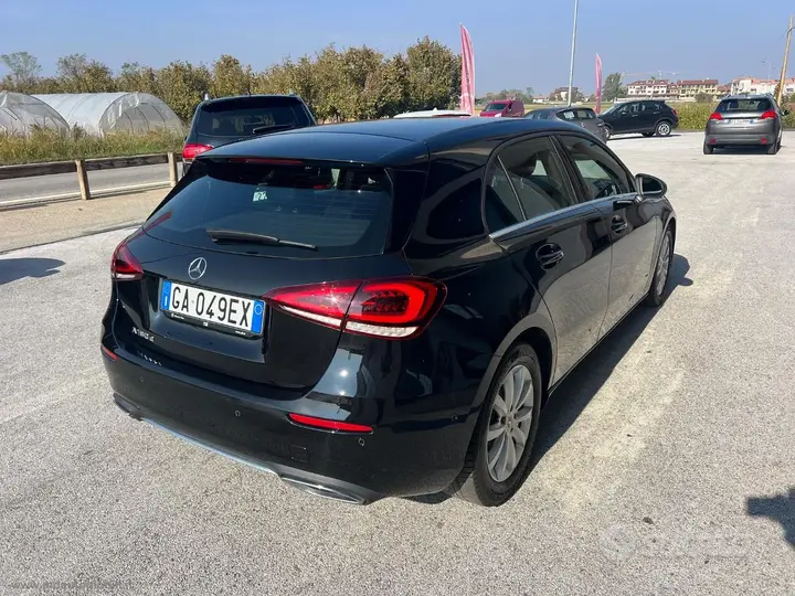 Mercedes-Benz A 180 2019 photo 4
