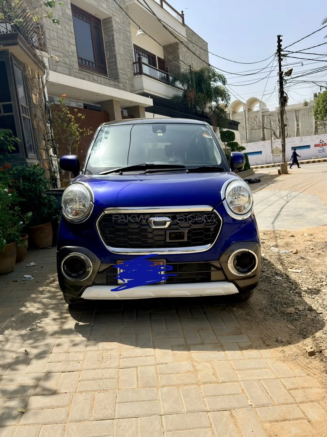 Daihatsu Cast