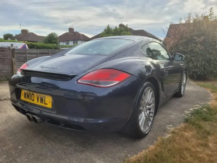 Porsche Cayman 2010 photo 3