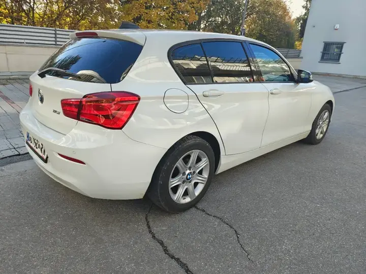BMW 1 Series 2016 photo 3