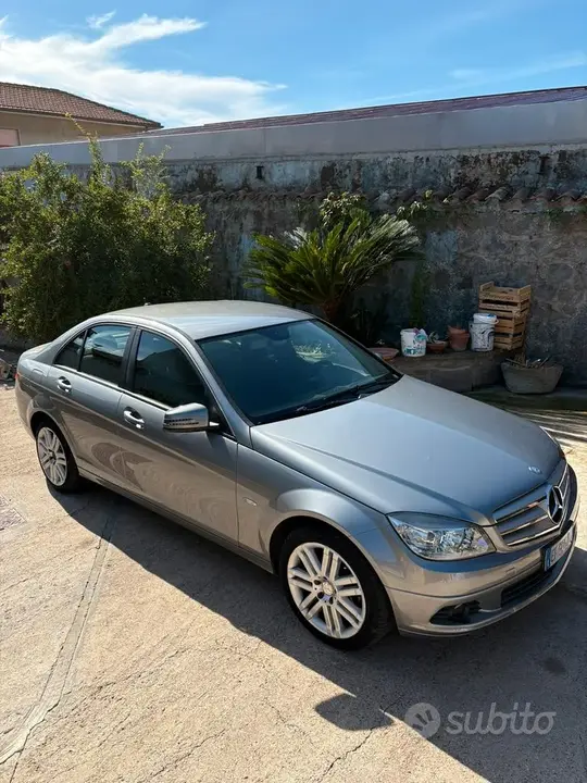 Mercedes-Benz C200 Cdi 2010 photo 2