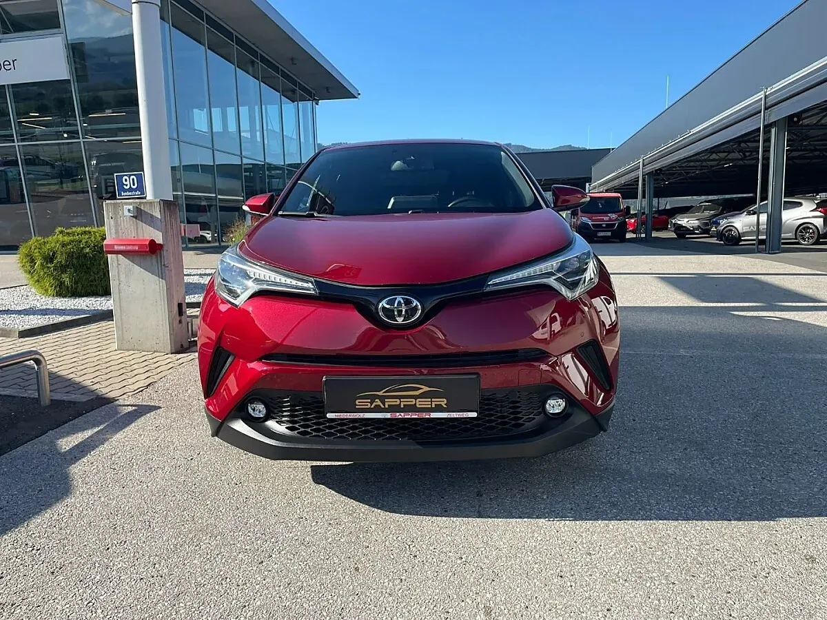 Toyota C-Hr 2018 photo 2