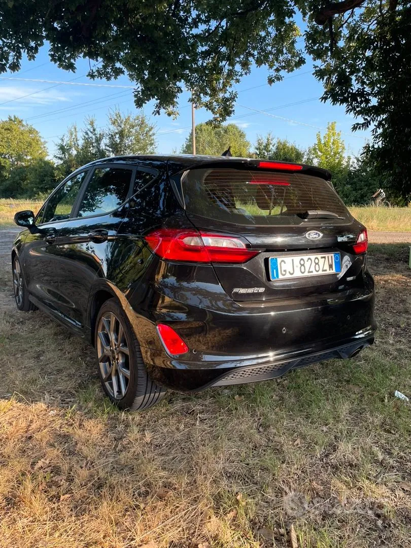 Ford Fiesta 2022 photo 3