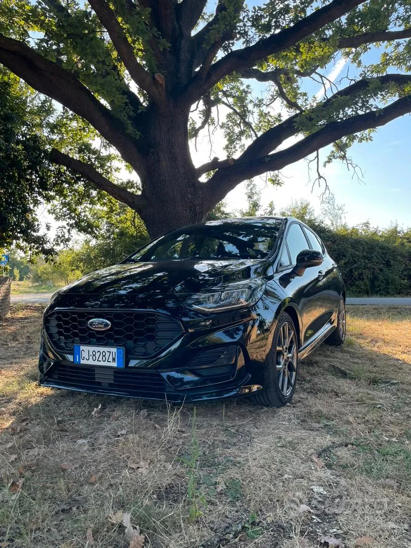 Ford Fiesta 2022 photo 2