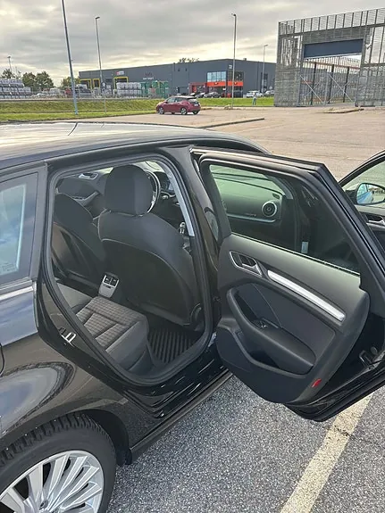 Audi E-Tron 2016 photo 4