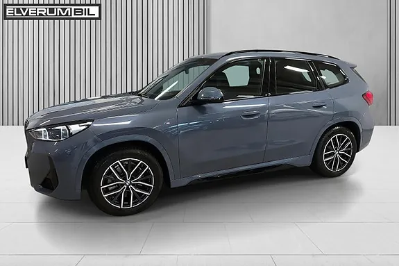 BMW Ix1 2024 photo 3