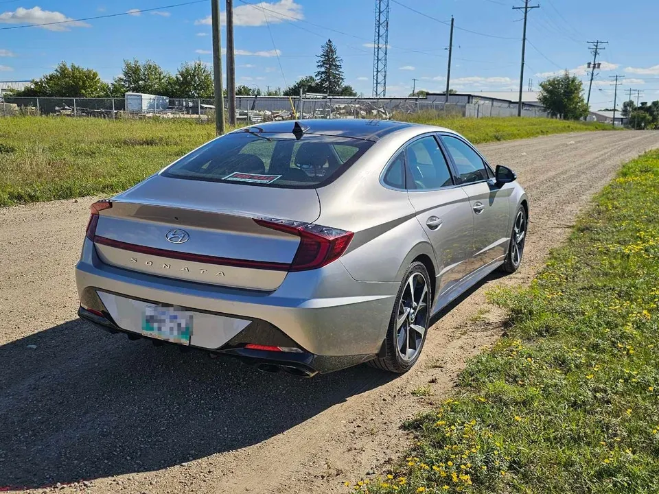 Hyundai Sonata 2021 photo 3