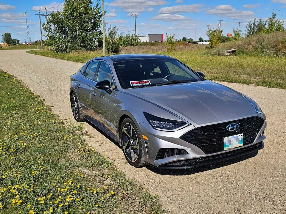 Hyundai Sonata 2021 photo 2
