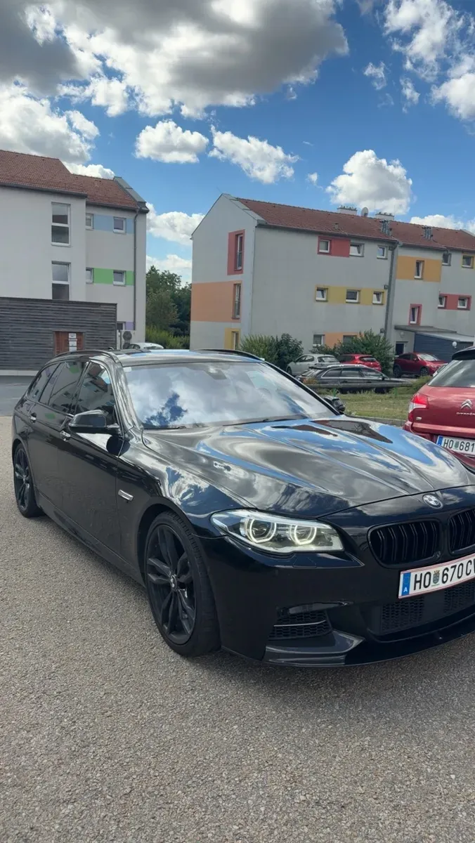 BMW 5 Series 2016 photo 2