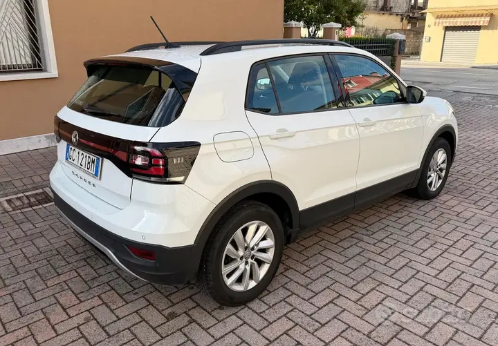 Volkswagen T-Cross 2020 photo 2