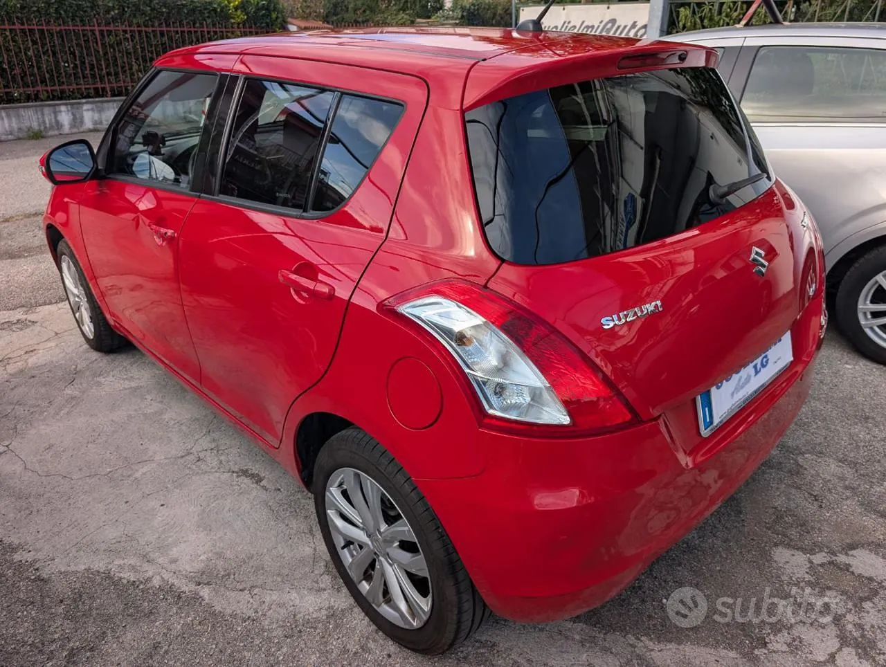 Suzuki Swift 2013 photo 5