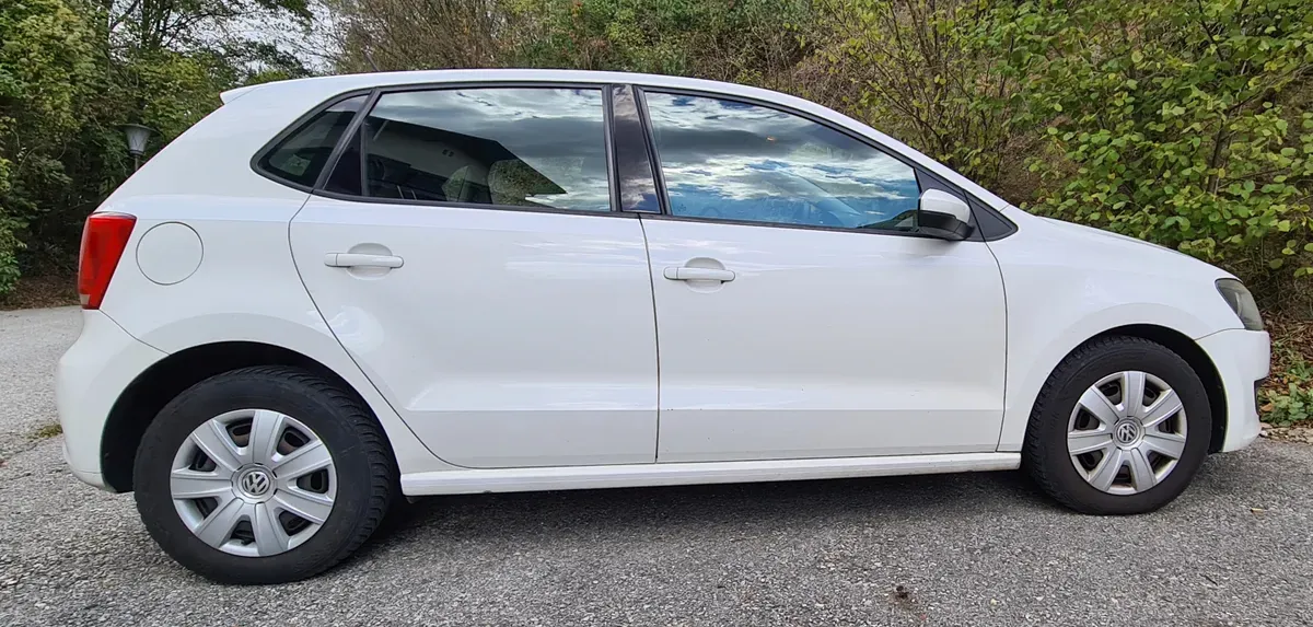 Volkswagen Polo 2013 photo 3