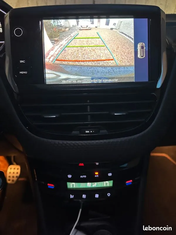 Peugeot 208 2016 photo 5