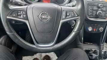 Opel Zafira photo 3