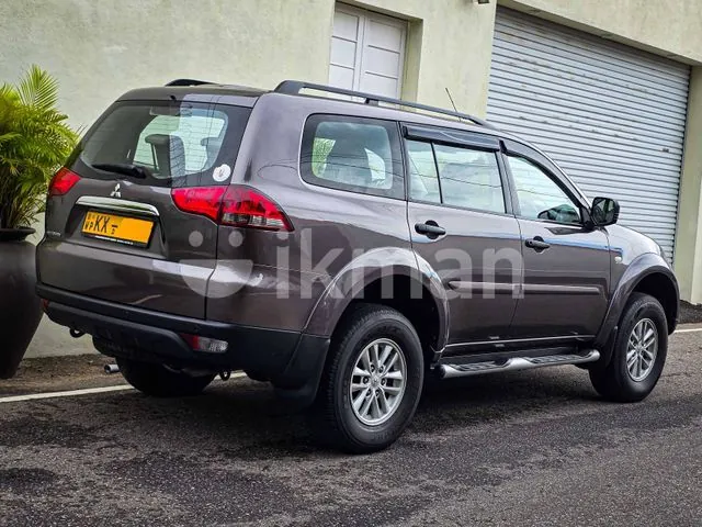 Mitsubishi Montero Sport 2014 photo 4