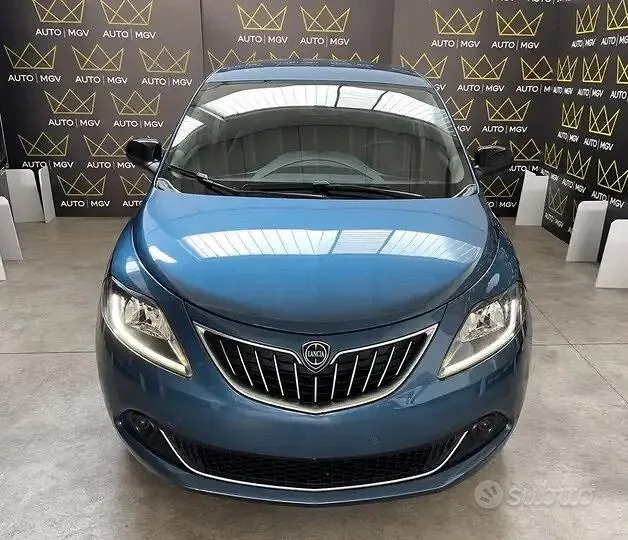 Lancia Ypsilon 2022 photo 2