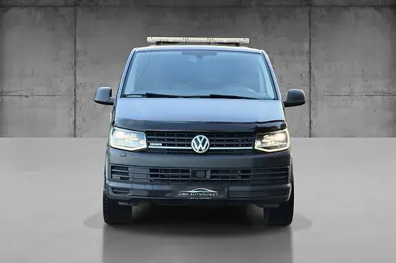 Volkswagen Transporter 2018 photo 2