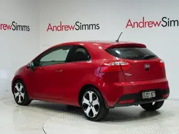 Kia Rio 2013 photo 3