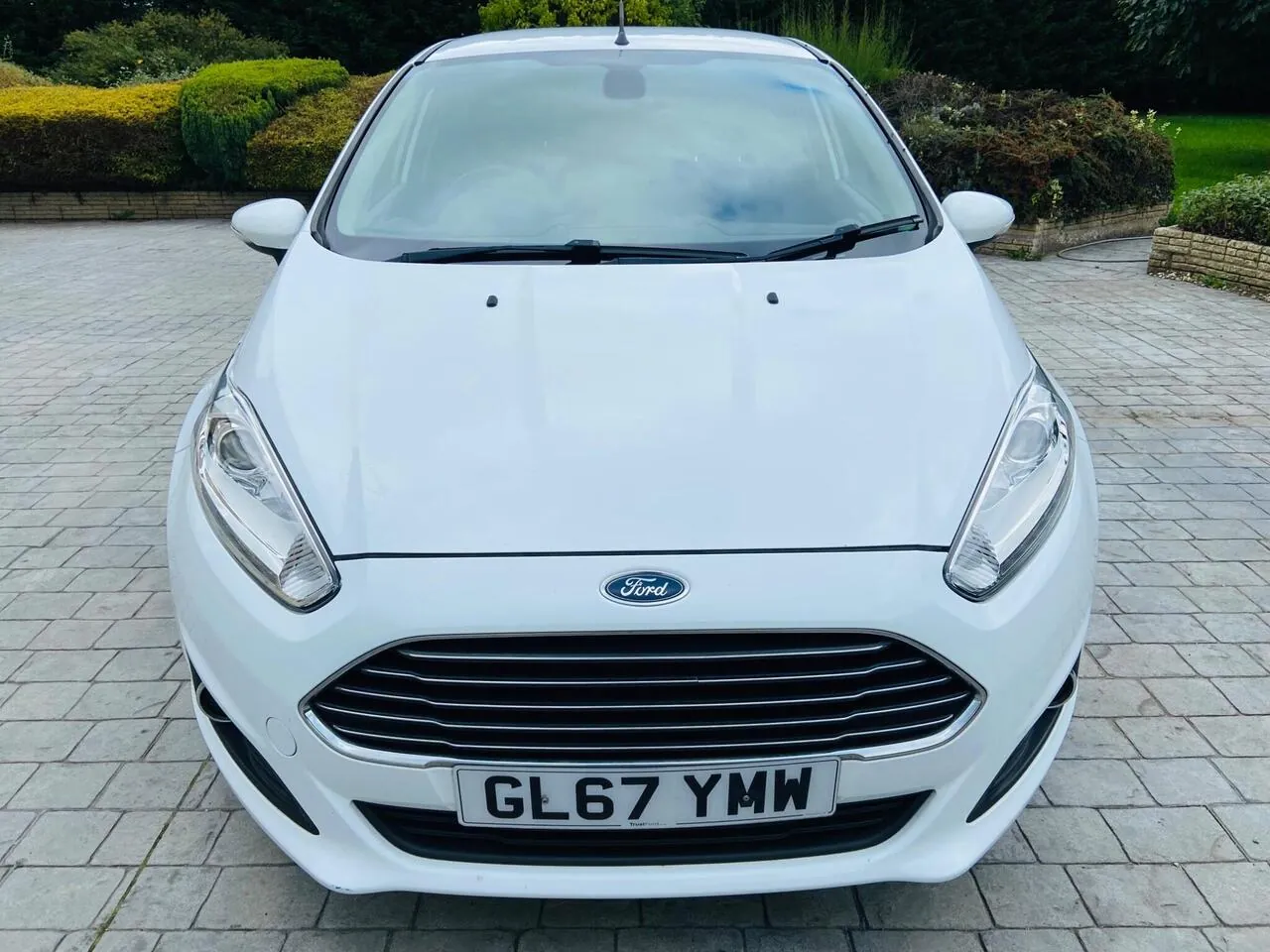 Ford Fiesta 2017 photo 2