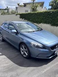 Volvo V40 2013 photo 2